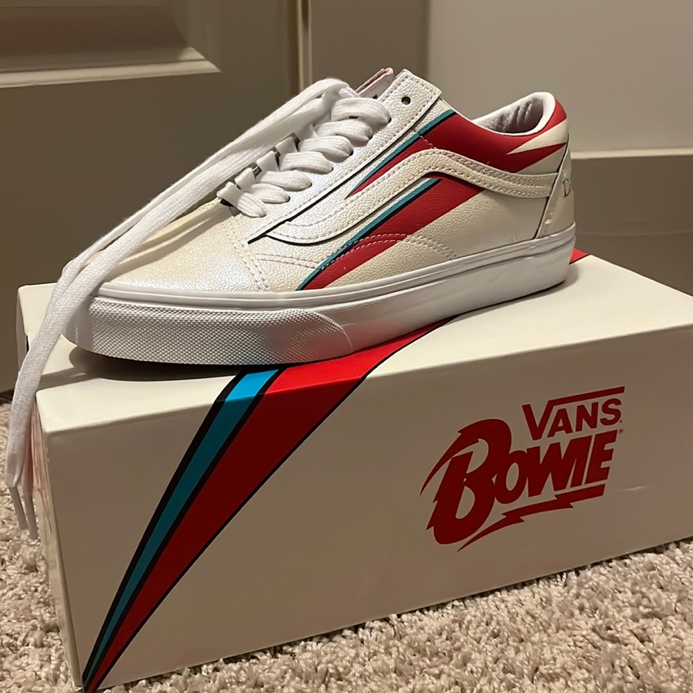 DAVID BOWIE OLD SKOOL VANS